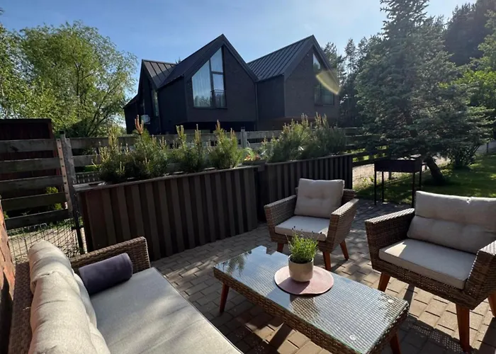 Salia Juros דירה *